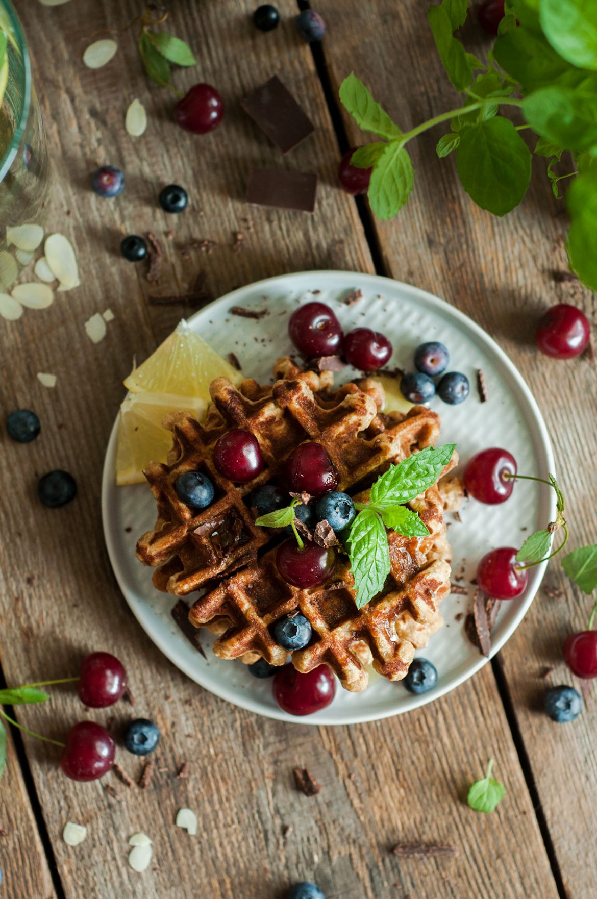 Bananų ir riešutų sviesto vafliai