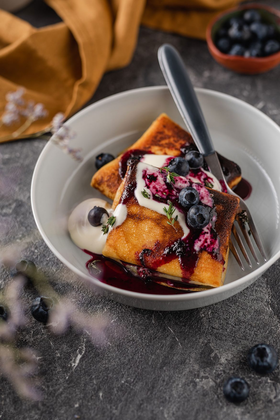 Lietiniai blyneliai su varške