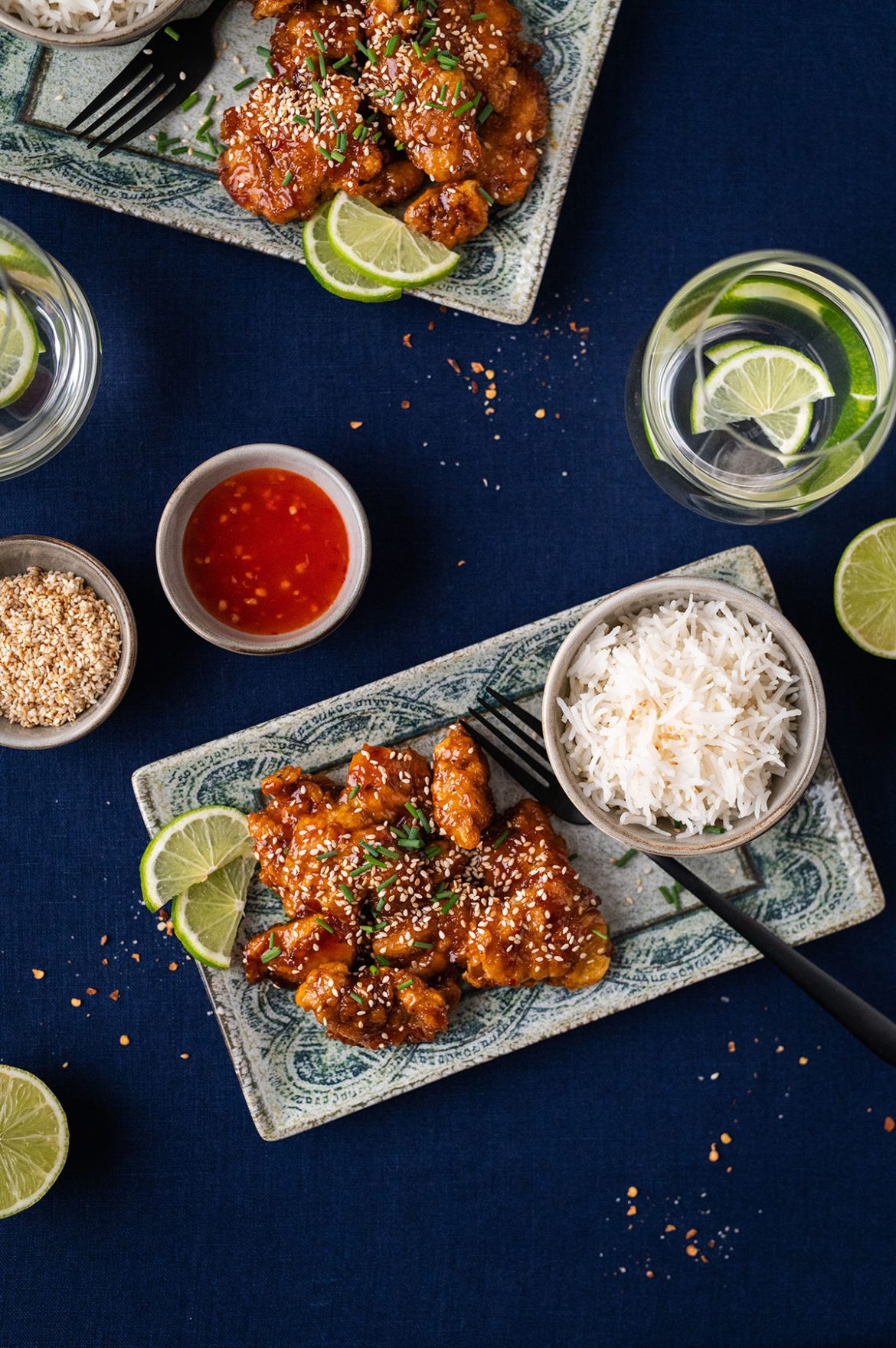 Lipnūs azijietiški vištienos kąsneliai