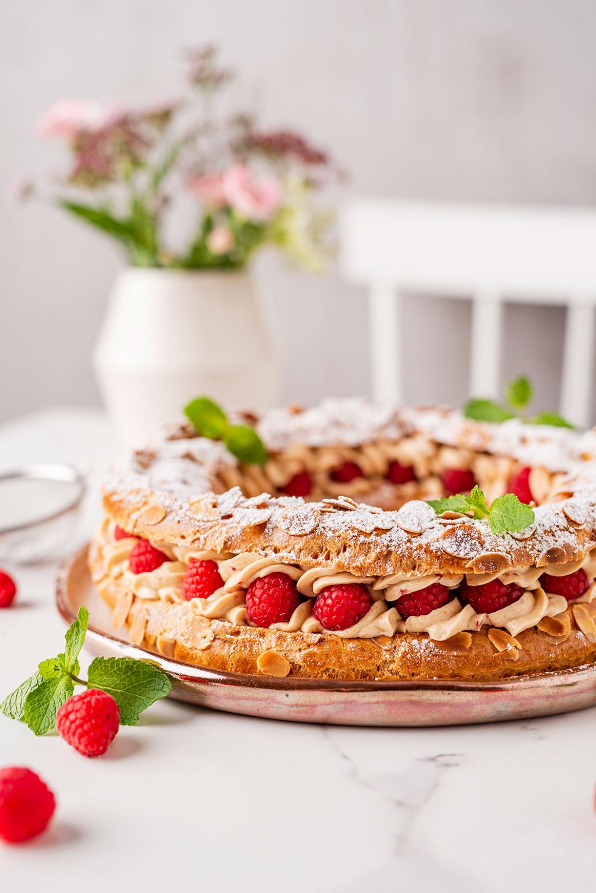 Plikytos tešlos žiedas (Paris Brest) su aviečių kremu | ŽINGSNIS PO ŽINGSNIO