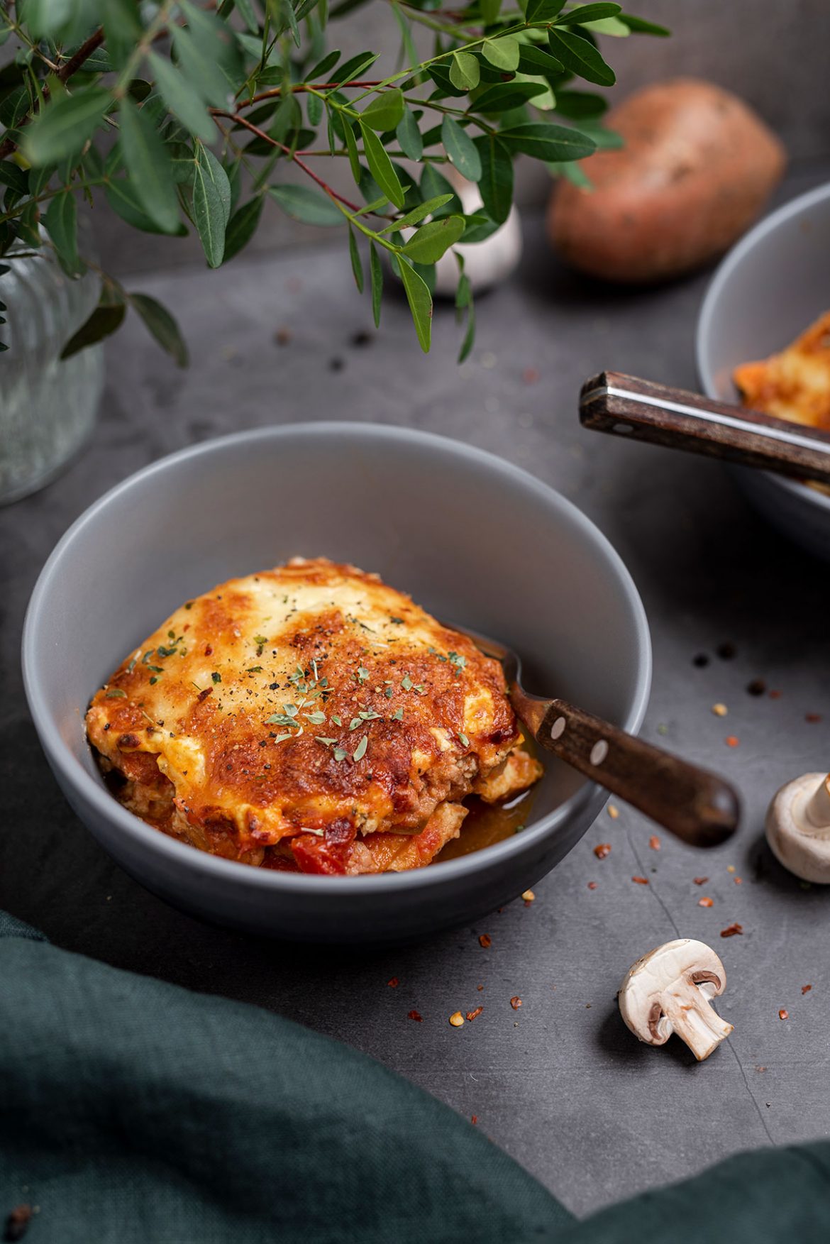 Saldžiųjų bulvių lazanija su kalakutiena ir rikotos sūriu