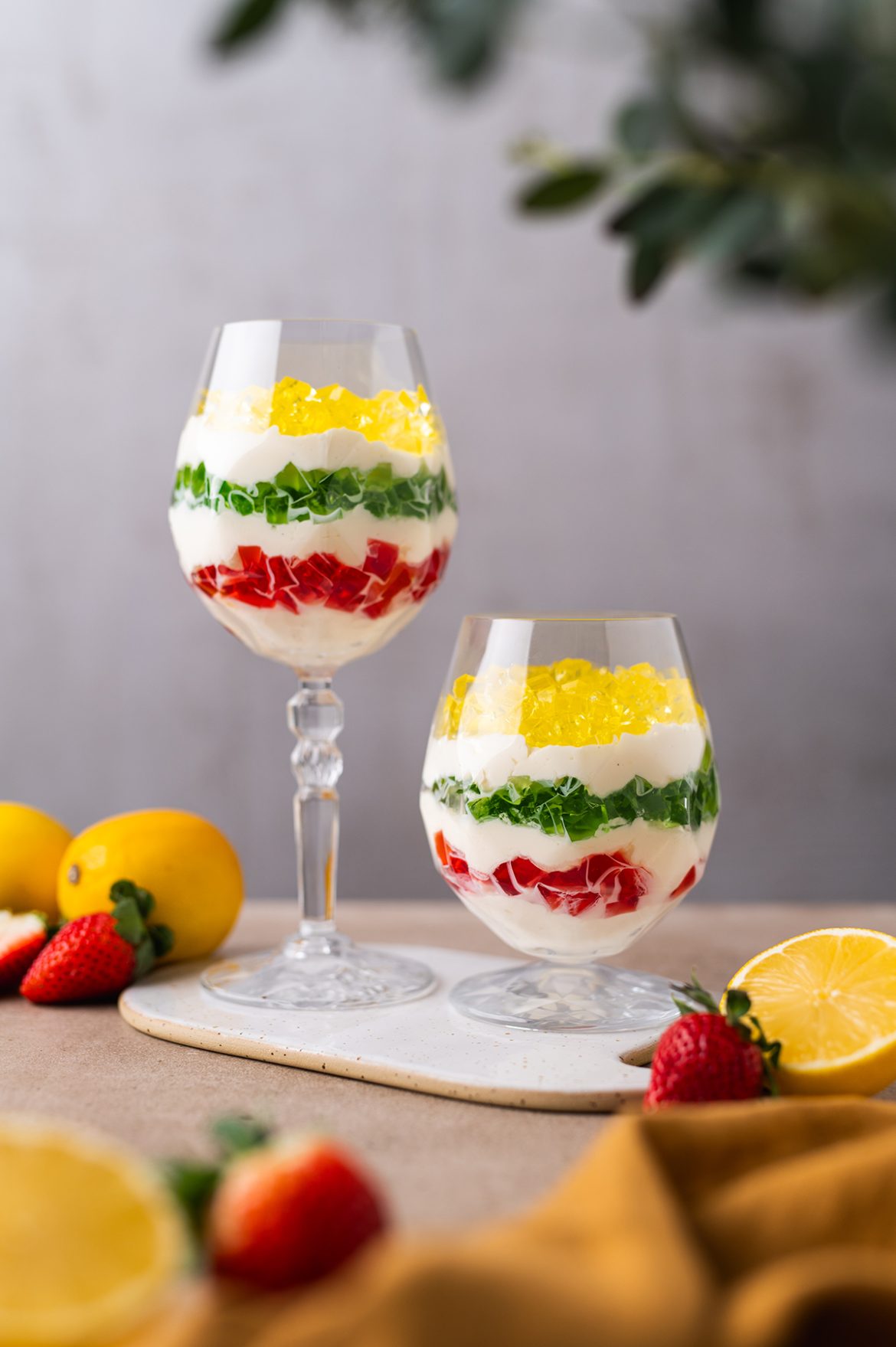 Sluoksniuotas želė desertas