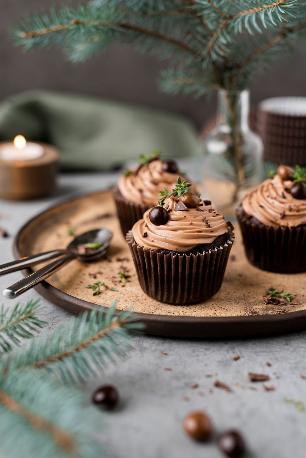 Triskart šokoladiniai keksiukai su kreminio sūrio įdaru