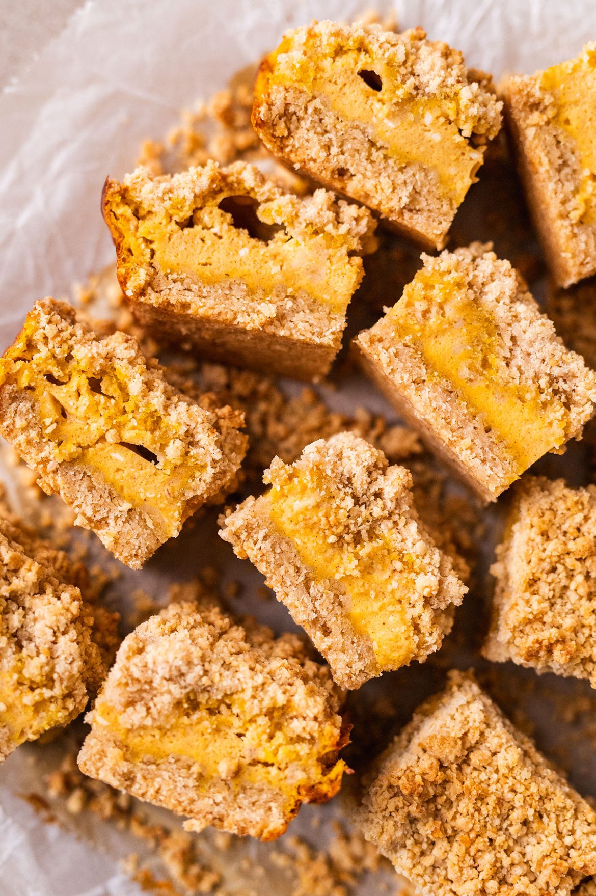 Trupinininis moliūginis sūrio pyragas