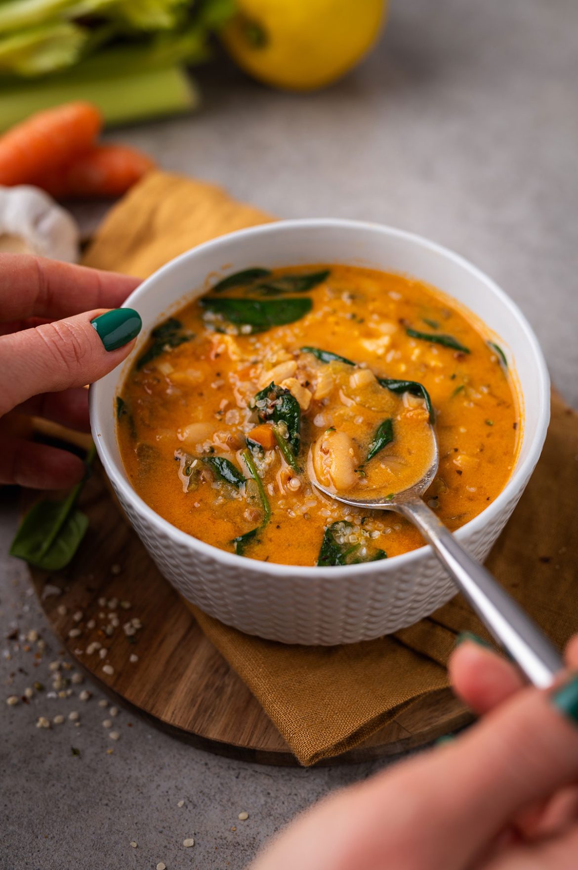 Vištienos, grikių ir pupelių sriuba