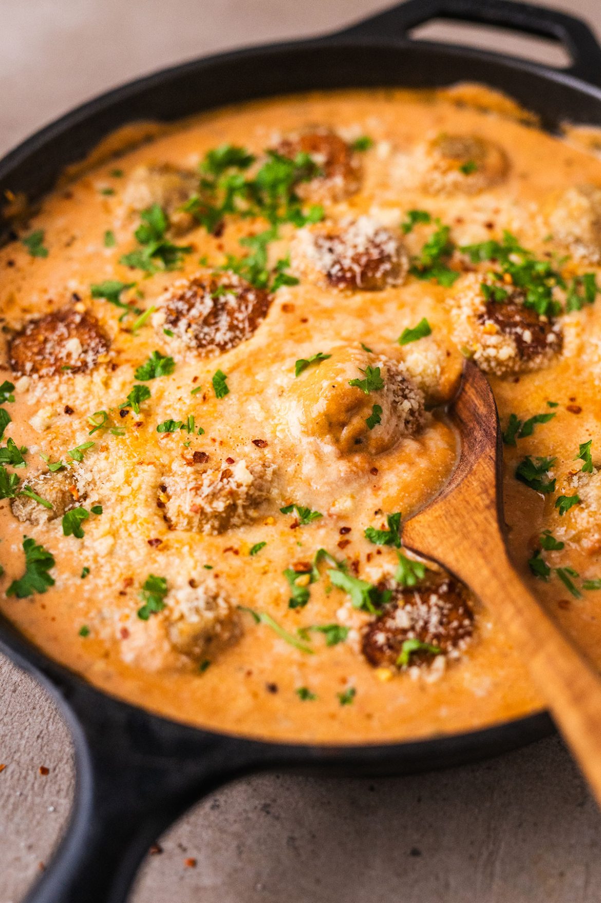 Vištienos kukuliukai moliūgų padaže