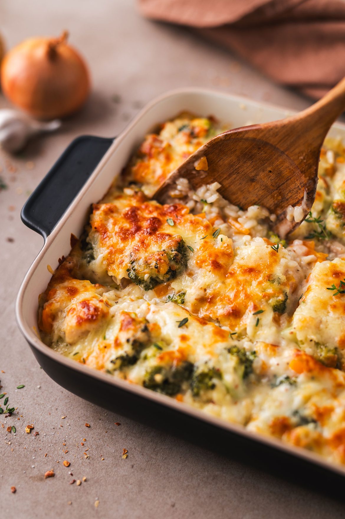 Vištienos, ryžių ir daržovių apkepas