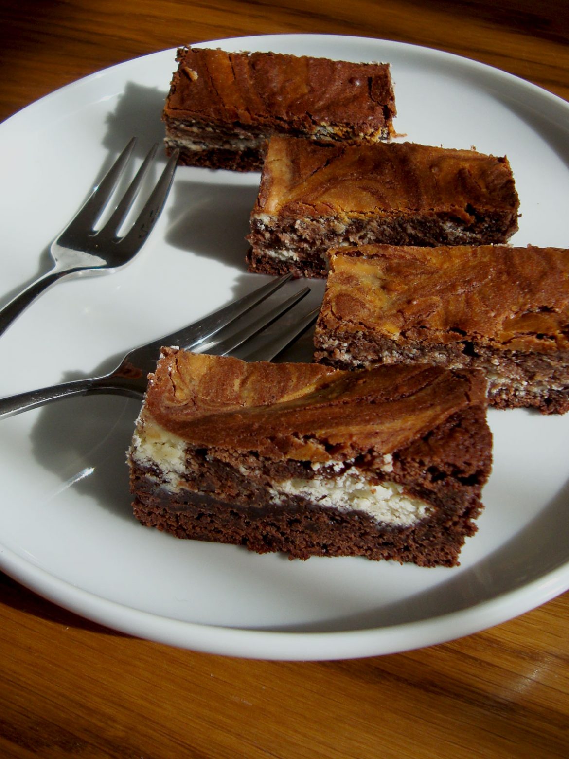 Juodai balti brownie kvadratėliai